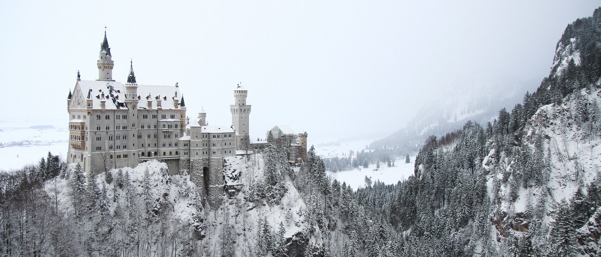 Schloss Neuschwanstein – Wellnesshotel Sommer